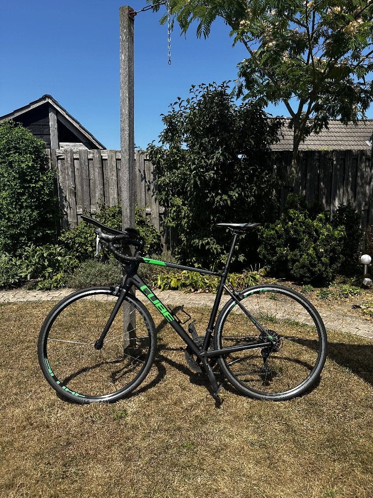 Cube Attain Racefiets framemaat 58 - Compleet met aero bars, 28 inch, Gebruikt, Aluminium, 15 tot 20 versnellingen