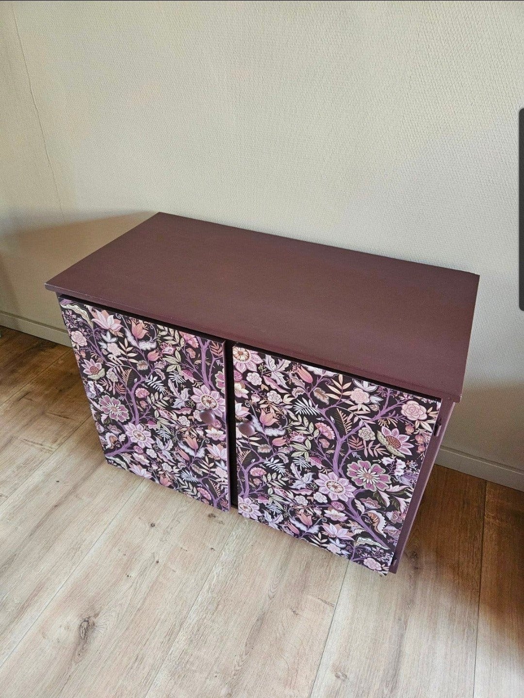 Unieke kast met bloemenprint - Handgemaakt, Huis en Inrichting, Kasten | Overige, Ophalen