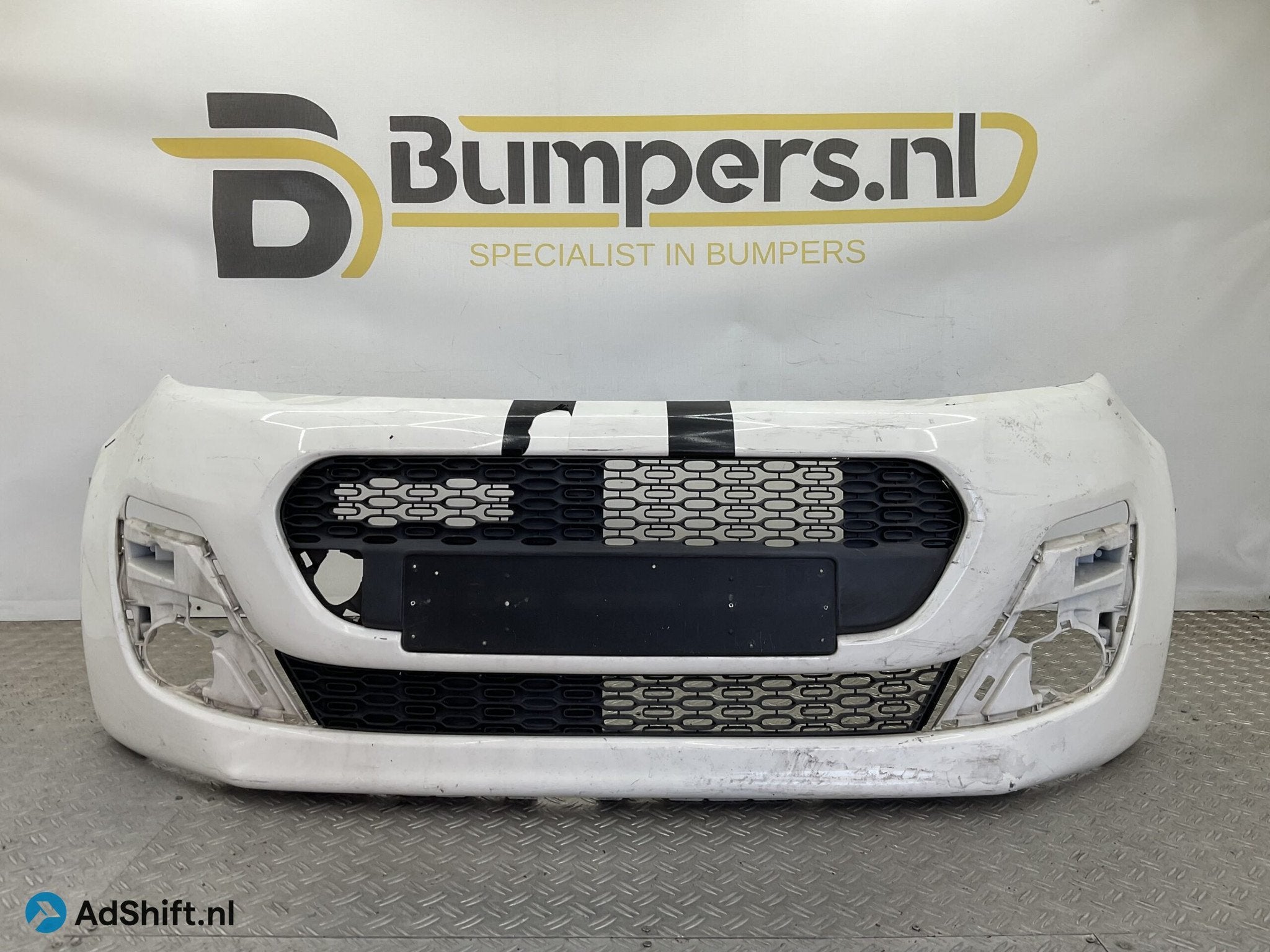 Bumper Peugeot 107 Facelift 11-14 52119-0H120 Voorbumper J1-, Bumper