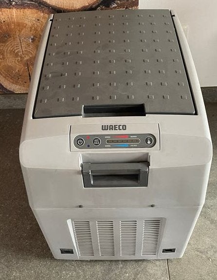 Waeco 35 liter koelbox 12V/220V - Ideaal voor onderweg, Ophalen, Gebruikt, Koelbox, Elektrisch