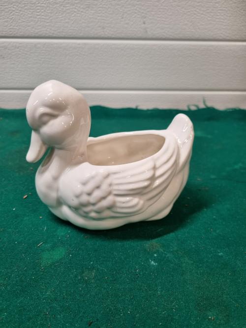 bloempot eend vintage wit aardewerk, Ophalen of Verzenden, 'T Olde Gre-j, Info@toldegrej.nl, Endepoelstraat 20f Didam