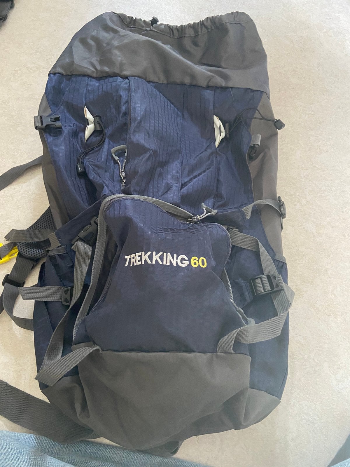 Hiking rugzak 60 l, 40 cm of meer, Zo goed als nieuw, Trekking, 60 cm of meer