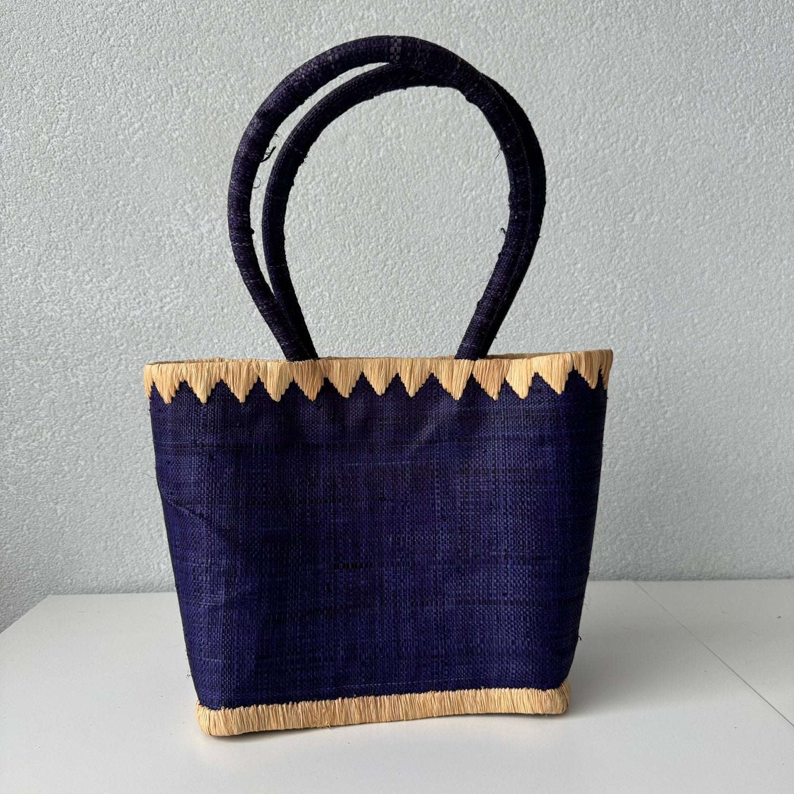 Raffia tas donkerblauw 26cm, Verzenden, Zo goed als nieuw, Blauw, Overige typen