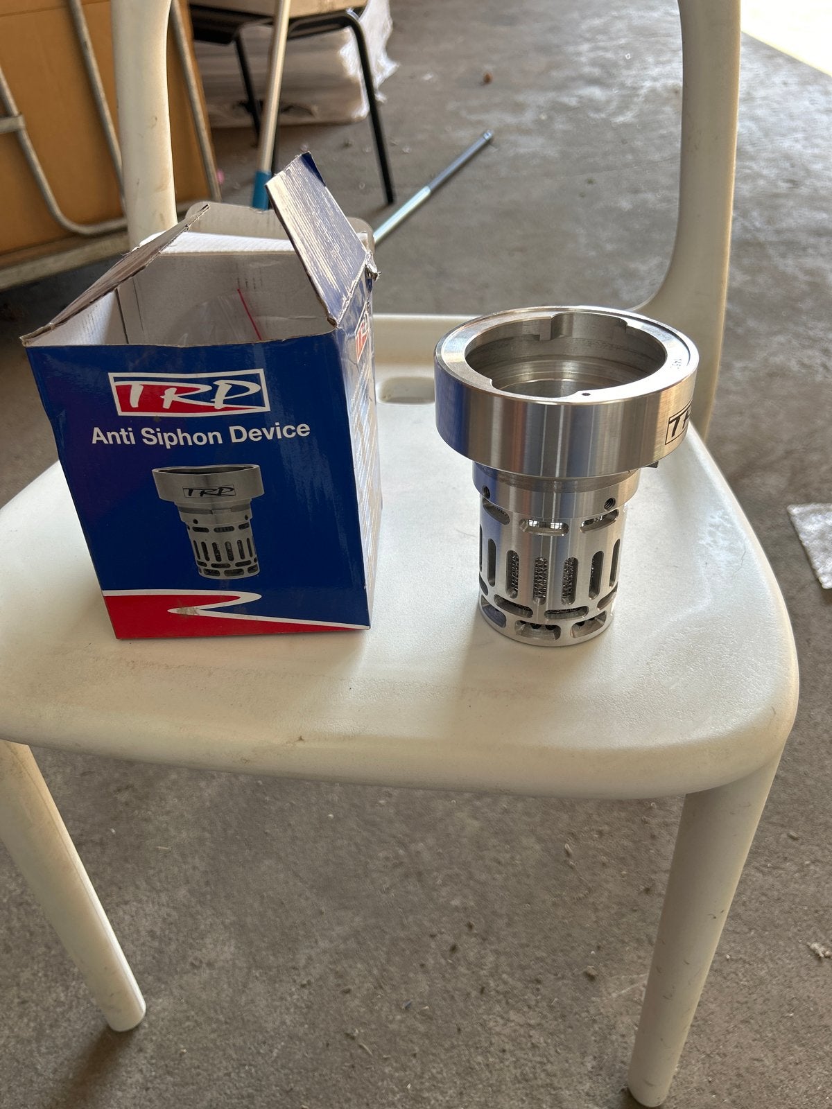 TRP Anti Siphon Device - Nieuw in doos, Nieuw, Ophalen of Verzenden, Nvt, Universele onderdelen