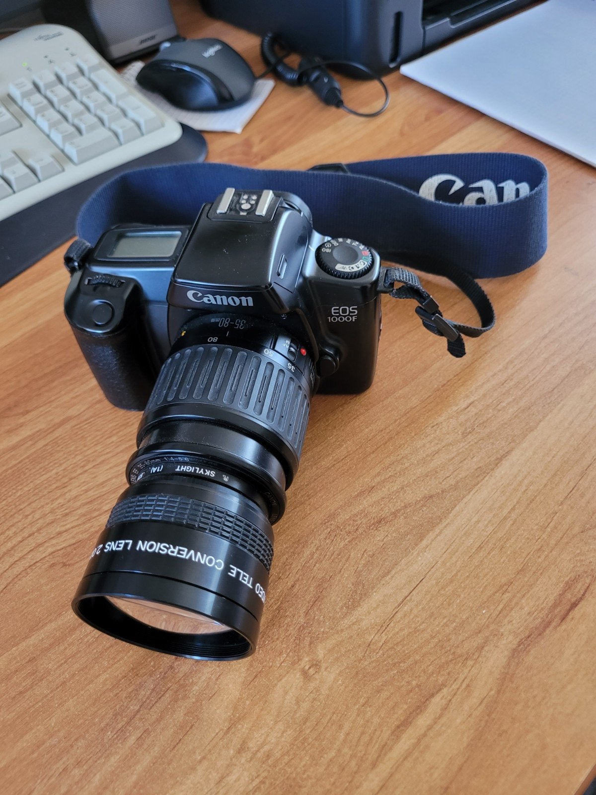 canon EOS 1000F spiegelreflexcamera, Audio, Tv en Foto, Fotocamera's Analoog, Ophalen, Gebruikt, Spiegelreflex, Canon