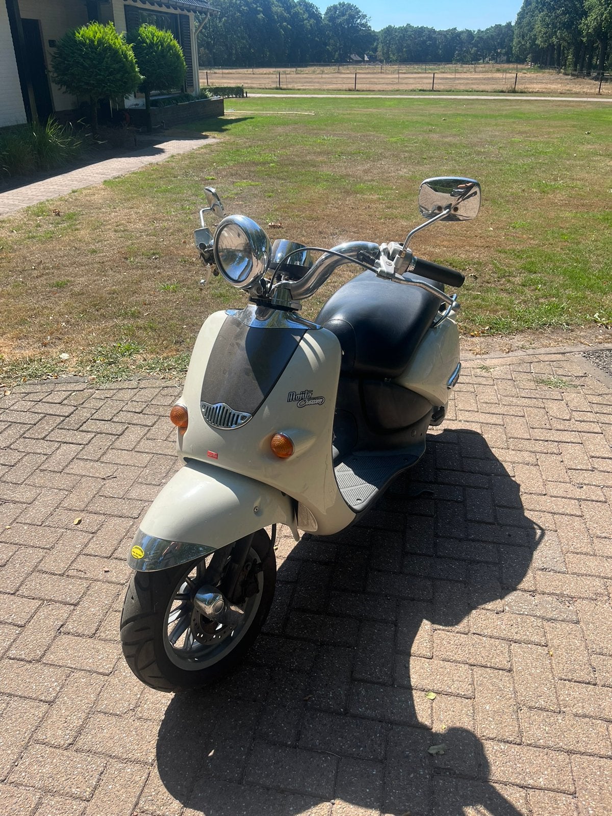Aprilia Mojito custom retro scooter brom, Fietsen en Brommers, Scooters | Aprilia, Ophalen, Tweetakt, Gebruikt, Maximaal 45 km/u