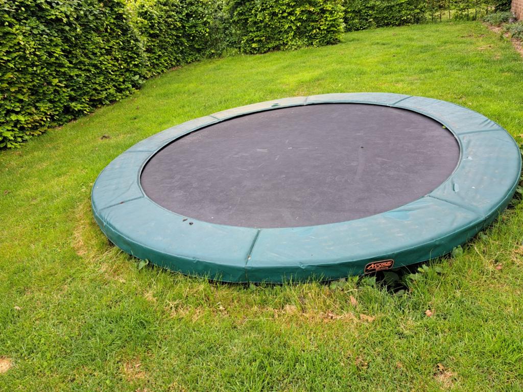 Trampoline 3.70m   type avyna, Ophalen of Verzenden, Zo goed als nieuw