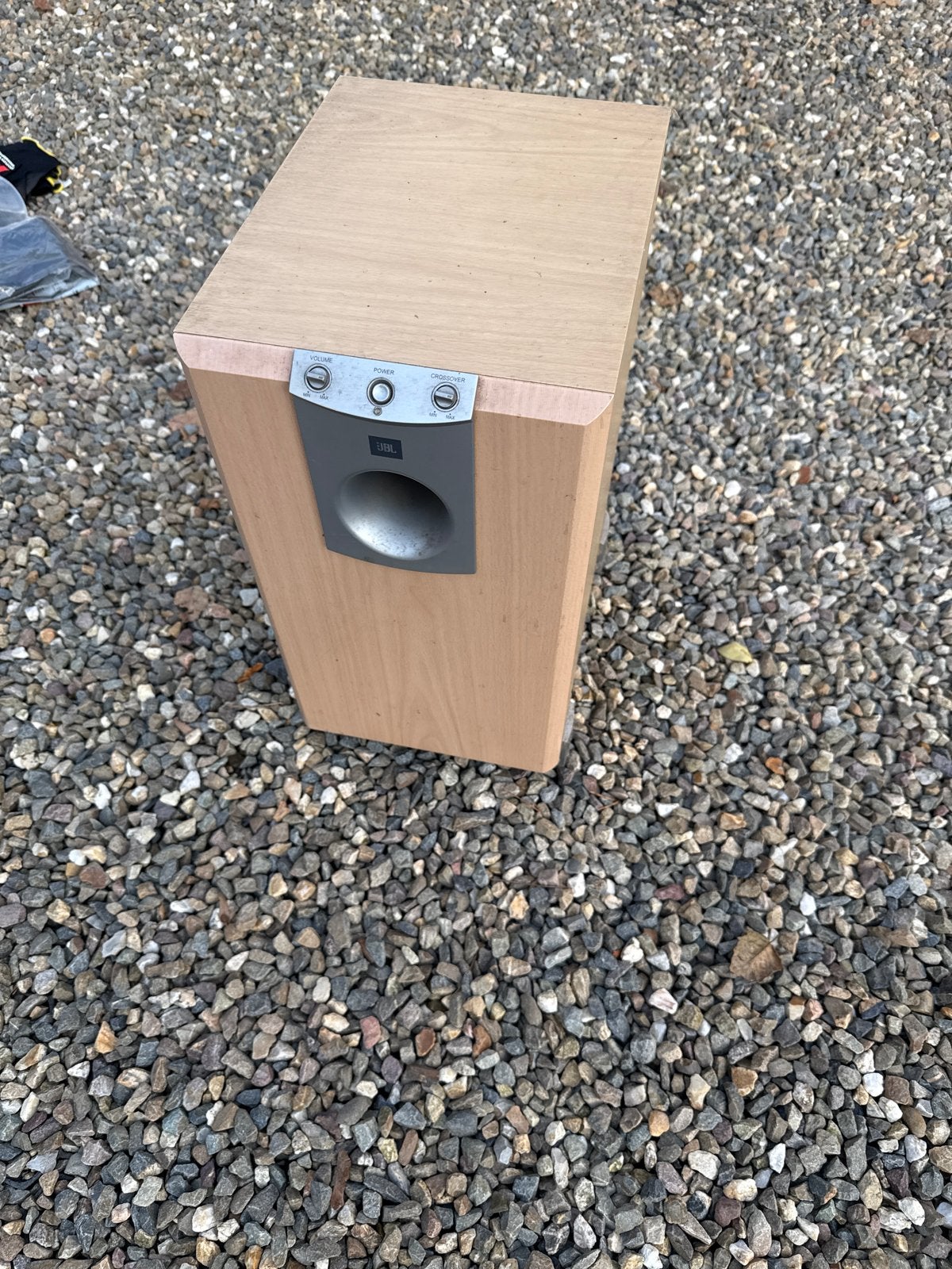 JBL SUB138 Subwoofer - Krachtige bas voor uw geluidssysteem, Gebruikt, Ophalen of Verzenden, Geschikt voor surround/home cinema