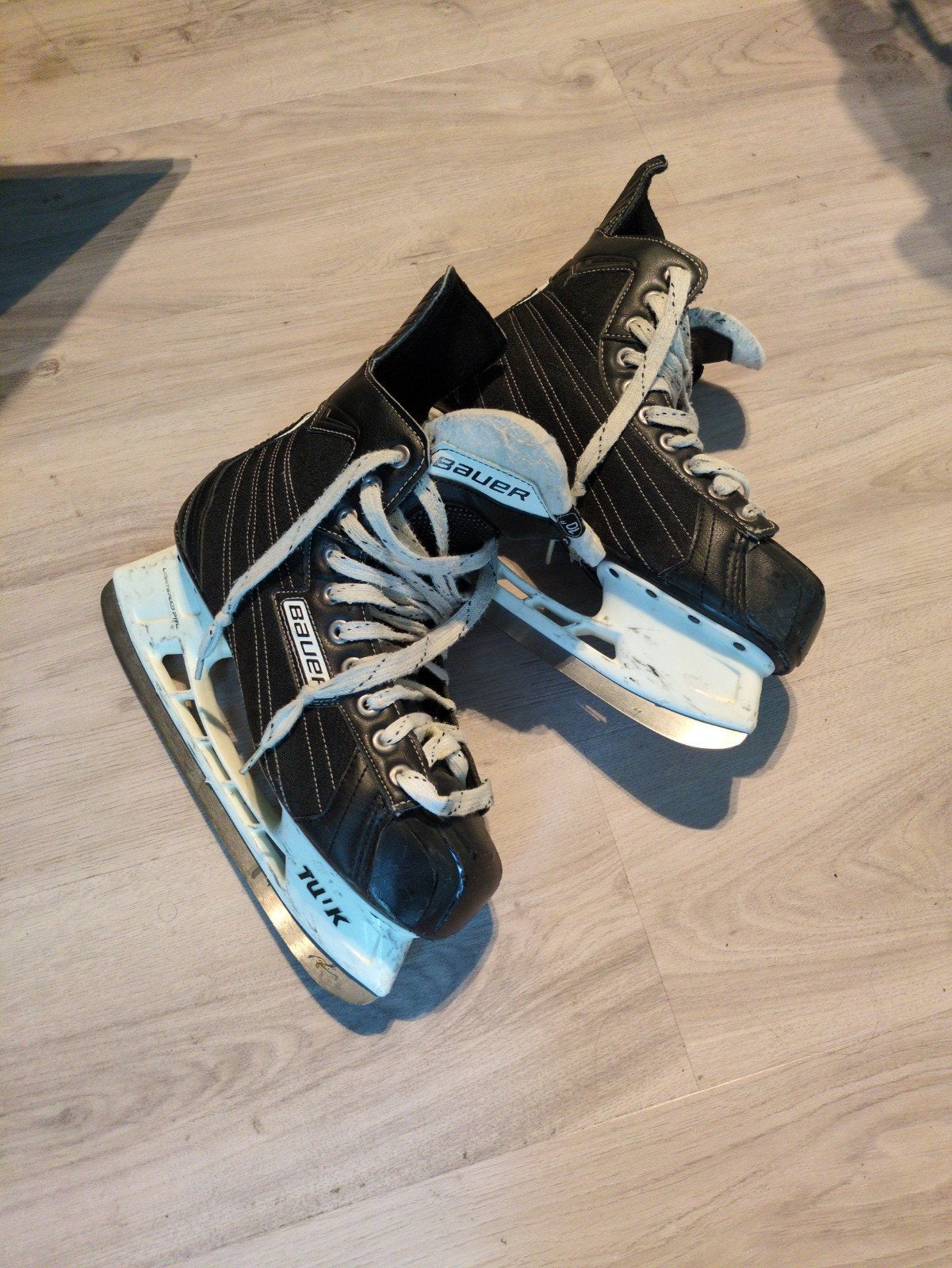 Bauer nexus ijshockeyschaatsen 45.5, Ophalen, Gebruikt, Schaatsen