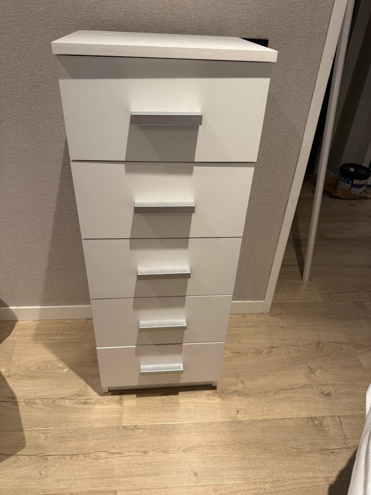 Ladekastje jysk, Ophalen, 50 tot 100 cm, Zo goed als nieuw, 3 of 4 laden