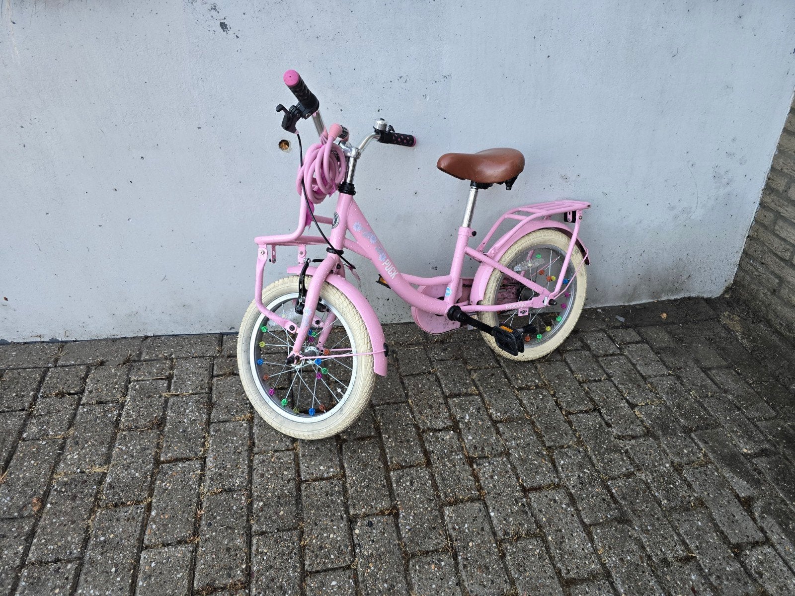 Puck kinderfiets 16 inch - roze (gebruikt), Ophalen, Gebruikt, 16 tot 20 inch, Puck