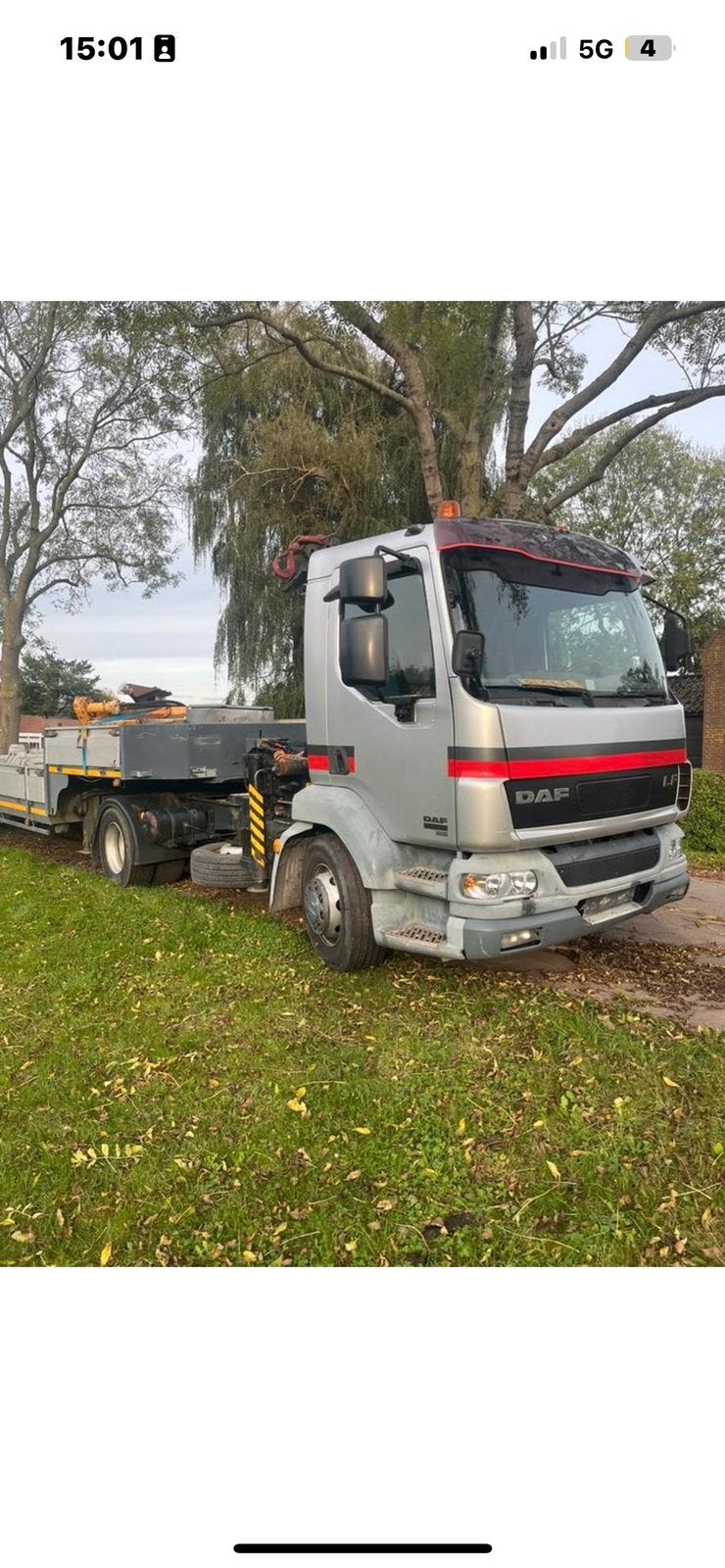 Daf lf 55 180 met uitschuifbaar semi dieplader  te koop, Auto's, Overige kleuren, Particulier, DAF, Zilver of Grijs