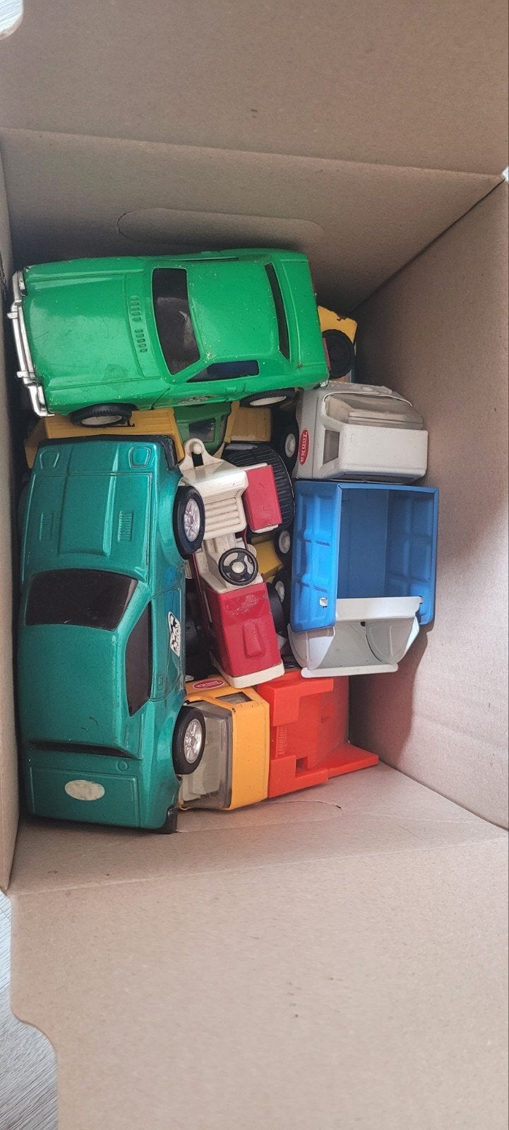 Doosje Tonka modellen. O.a. Triumph TR7 en Mustang, Ophalen of Verzenden, Gebruikt