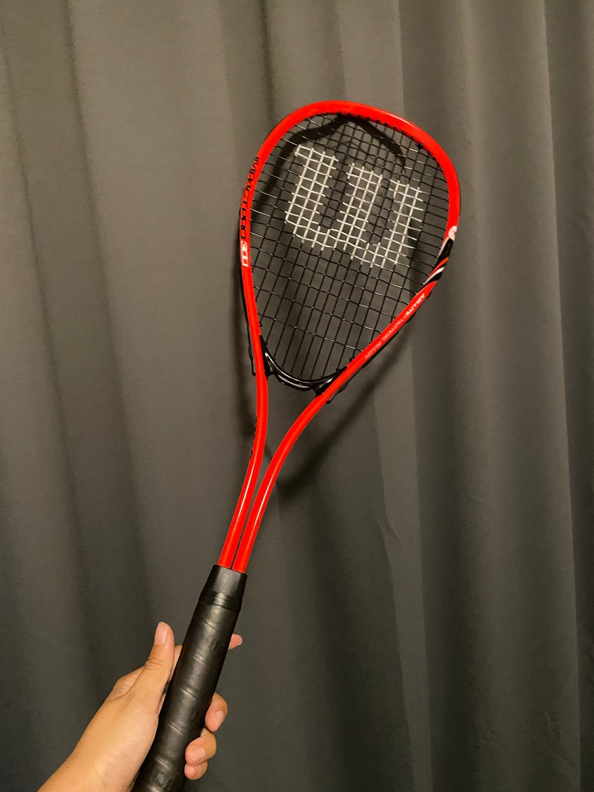 Wilson Squash Racket met Hoes - Zo goed als nieuw, Sport en Fitness, Ophalen, Zo goed als nieuw, Racket, Met hoes
