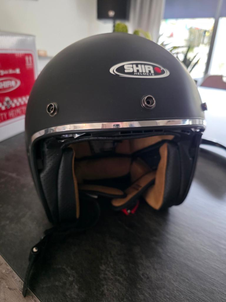 Motorhelm maat S van het merk Shiro, Dames, Overige typen, S, Tweedehands