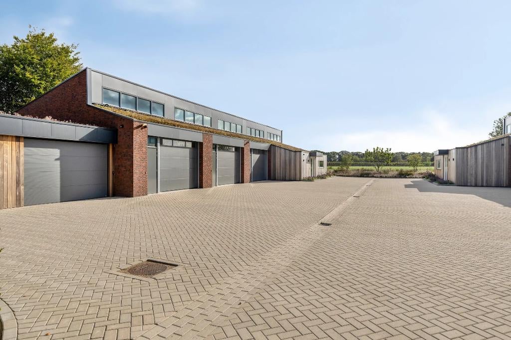 bedrijfsruimte Kreitenmolenstraat 198a Udenhout, 66 m², Huur, Bedrijfsruimte