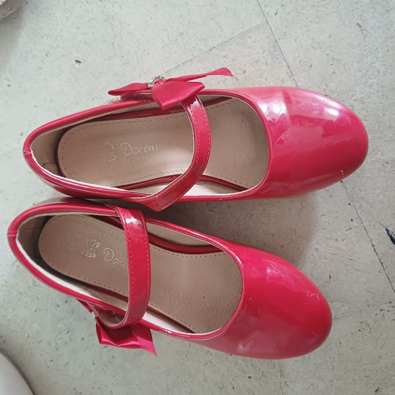 Rode meisjesschoenen met strik - Maat 30, Kinderen en Baby's, Gebruikt, Meisje, Doremi, Schoenen