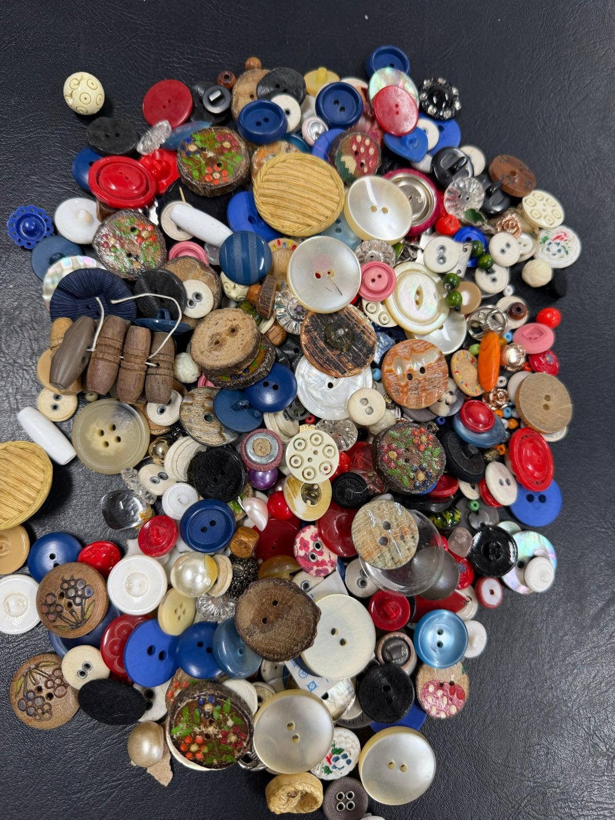 Grote collectie diverse knopen voor hobby en handwerk, Ophalen of Verzenden, Gebruikt, Knoop of Knopen