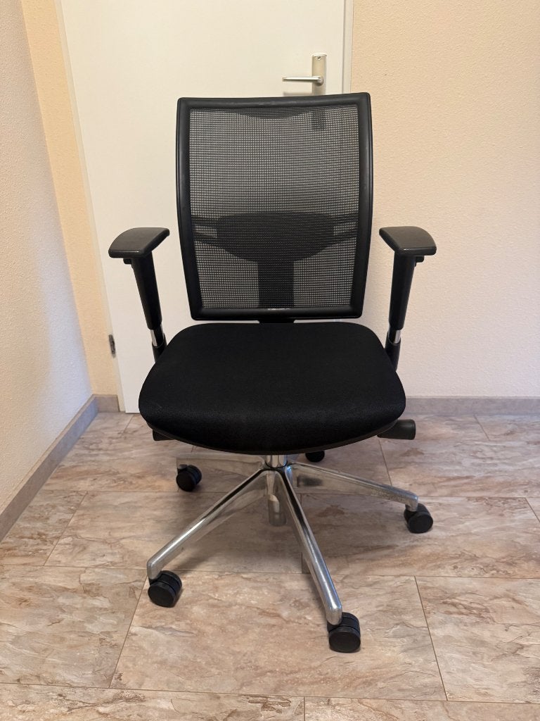 Ergonomische stoel Rhea, Ophalen, Zo goed als nieuw, Zwart, Bureaukruk