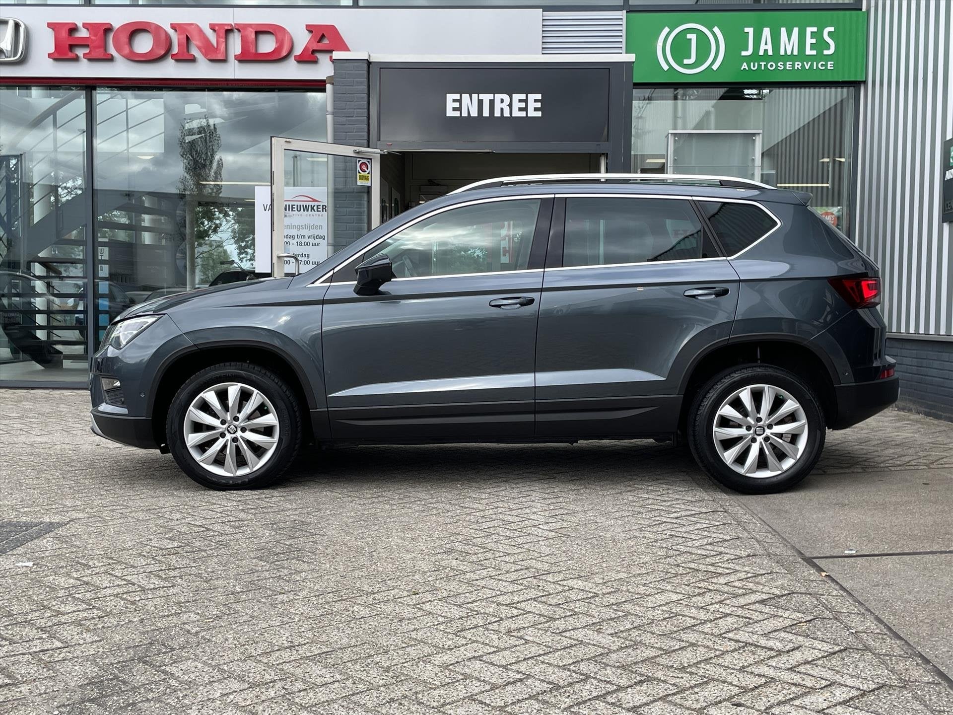 SEAT Ateca 1.5 EcoTSI 150pk DSG-7 Xcellence | Navi | Trekhaa, Auto's, 12 maanden, Stof, 4 cilinders, Ateca