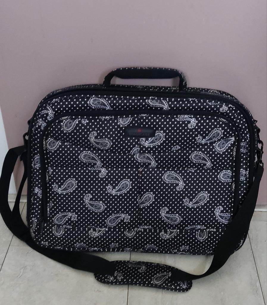 Mooie Schone Laptoptas van Magicase, Computers en Software, Laptoptassen, Zo goed als nieuw, 17 inch of meer, Ophalen of Verzenden