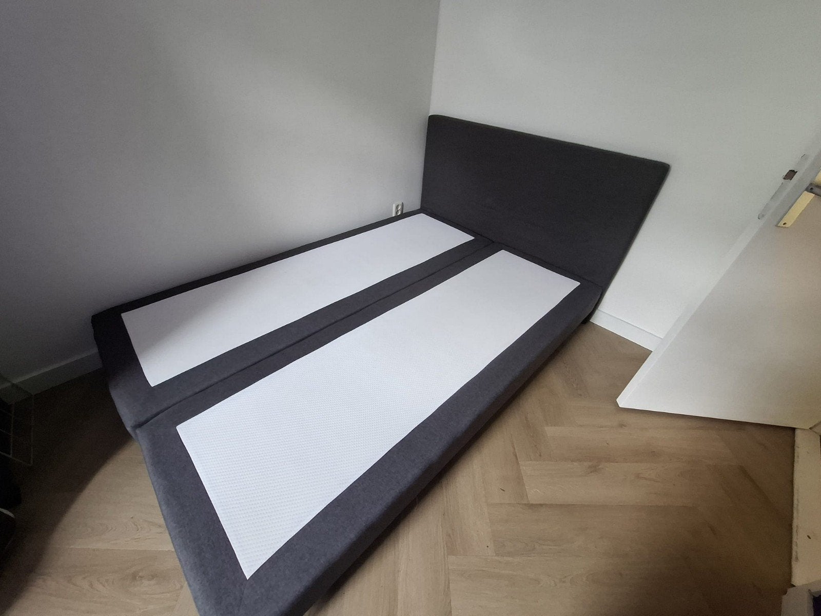 Twijfelaar bed 140 breed met hoofdbord, Ophalen, Gebruikt