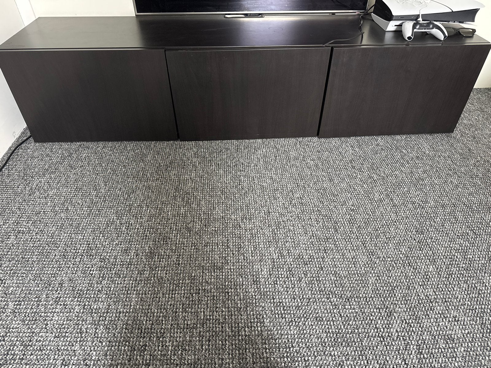 Zwart TV-meubel / dressoir met 3 deuren, Ophalen, Gebruikt, 150 tot 200 cm, Minder dan 100 cm