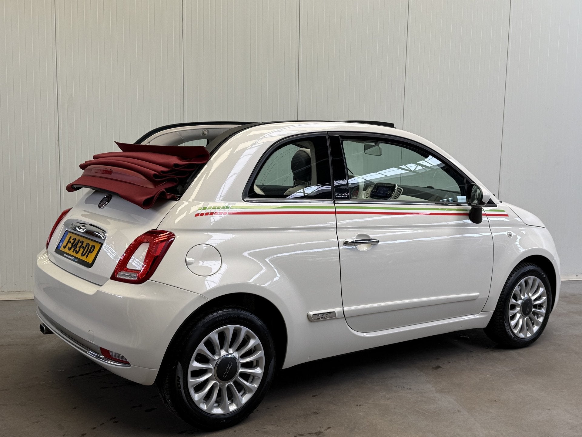 Fiat 500C 0.9 TwinAir Lounge AIRCO-RADIO/CD-LMV-CABRIOLET, Wit, Bedrijf, Handgeschakeld, 26 km/l