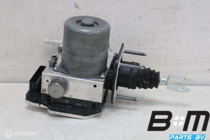 Rembekrachtiger VW Transporter T7 20km oud PZ312D335EC, Gebruikt