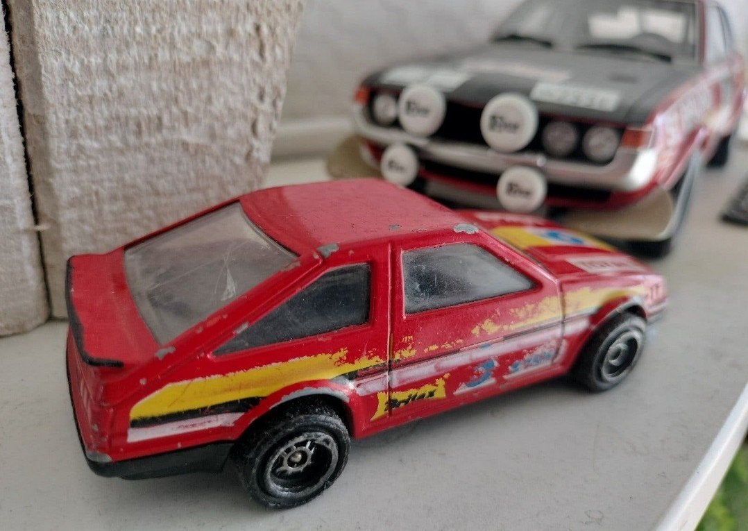classic corgi , TOYOTA COROLLA GT COUPE 1/43 zeldzaam, Ophalen of Verzenden, Gebruikt, Auto, Corgi