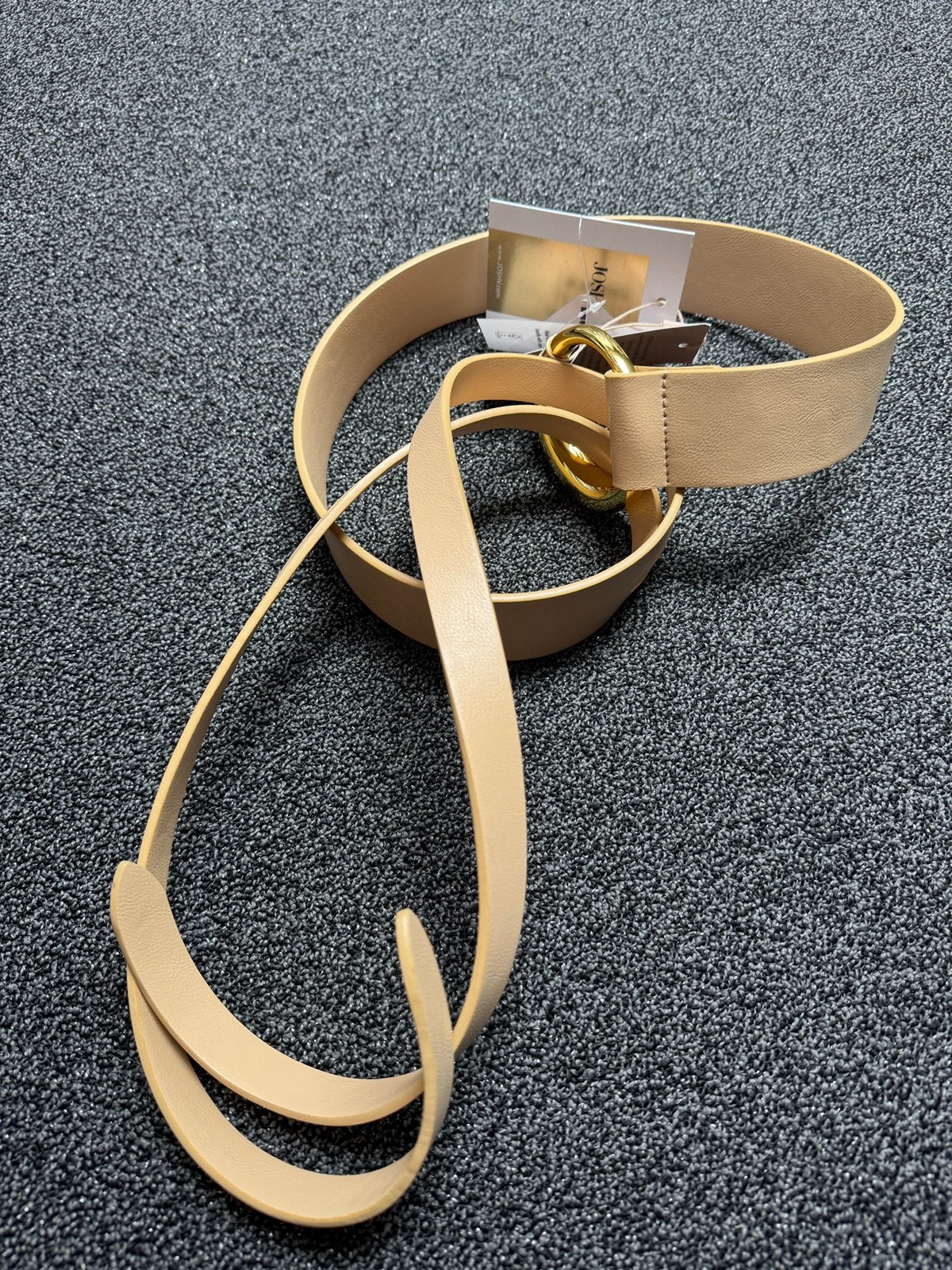 Nieuwe beige riem van Josh v maat XS/S, 5 cm of meer, Nieuw, Tailleriem, Ophalen of Verzenden