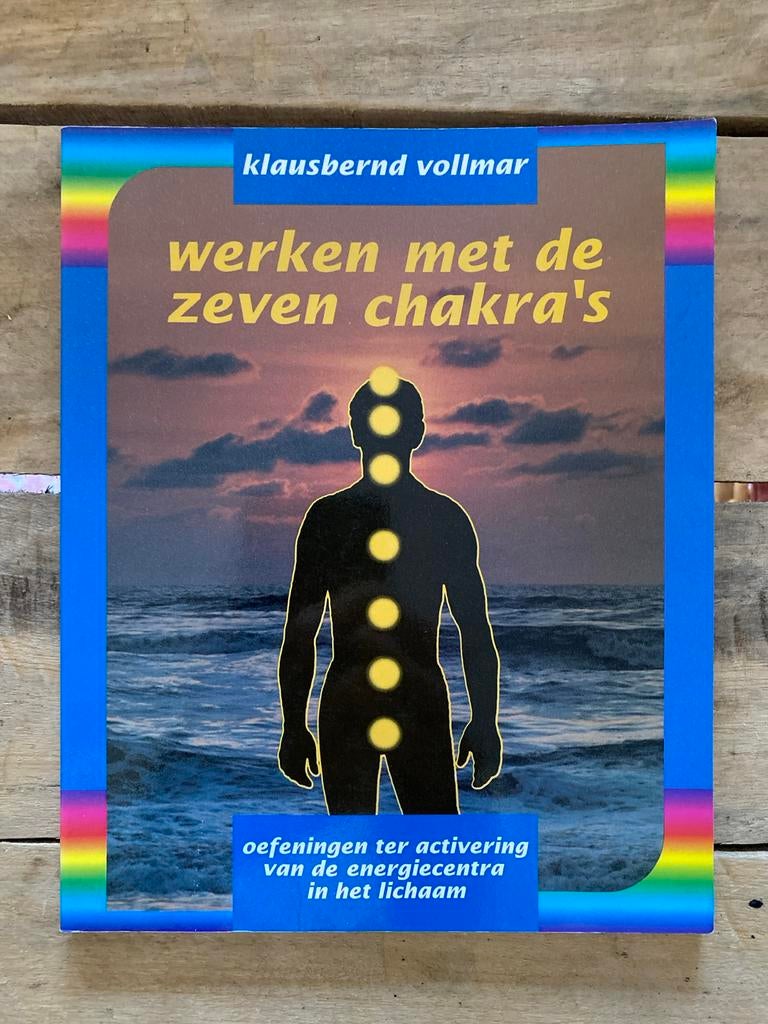 K. Vollmar - Werken met de zeven chakra's, Boeken, Meditatie of Yoga, Ophalen of Verzenden, Zo goed als nieuw, K. Vollmar