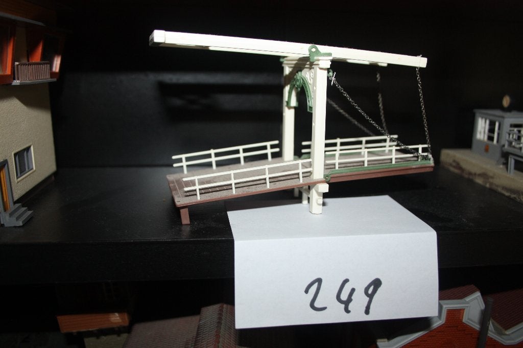 249:  Nederlandse ophaalbrug, Hobby en Vrije tijd, Modeltreinen | H0, Overige merken, Gebruikt, Gelijkstroom of Wisselstroom, Brug, Tunnel of Gebouw
