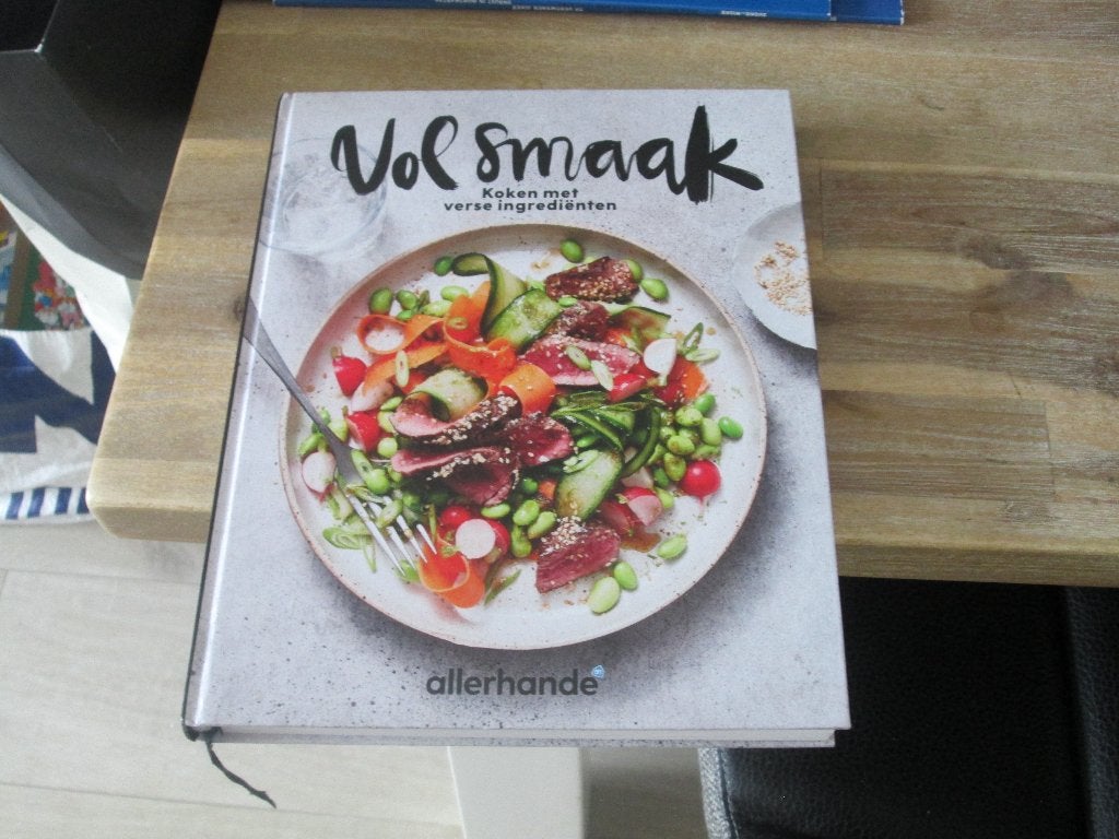 Vol Smaak allerhande Albert Heijn (hardcover), Ophalen of Verzenden, Nieuw