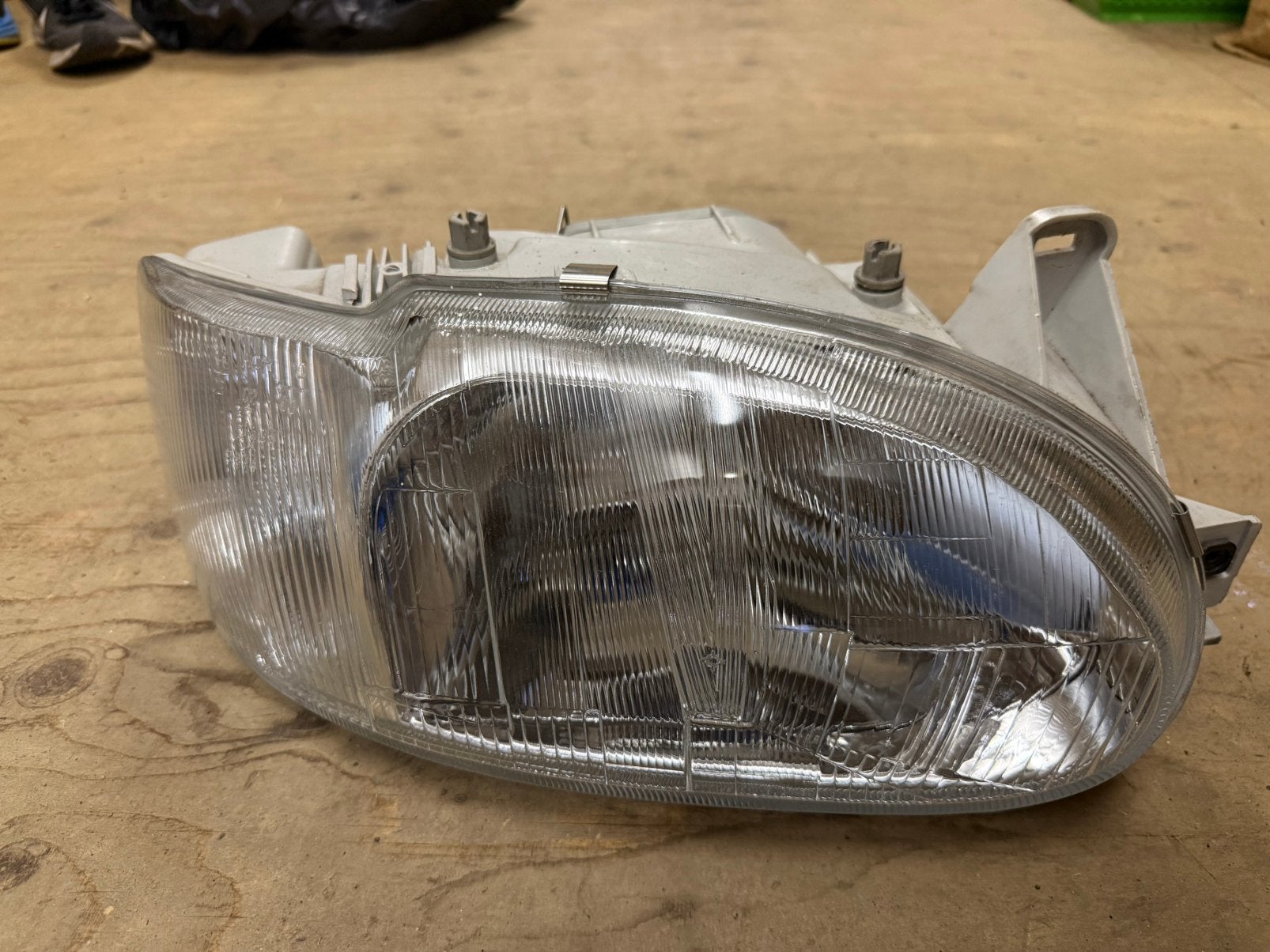Koplamp en achterlichten Ford Escort MK7, Ophalen, Ford