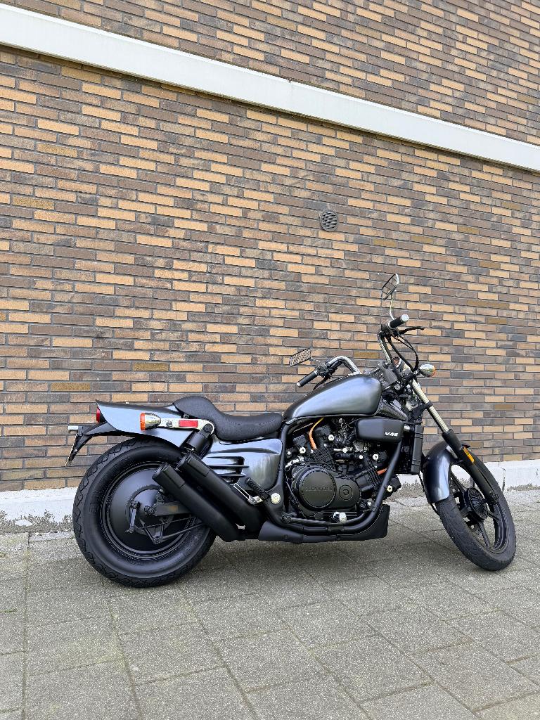 Honda super magna V45 750 - 1988 - Gun Metallic - Topstaat, 4 cilinders, Chopper, Particulier, Meer dan 35 kW