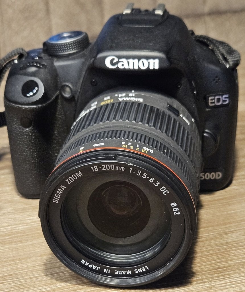 Canon EOS 500D met Sigma 18-200mm zoomlens, Gebruikt, Spiegelreflex, Canon, 15 megapixels