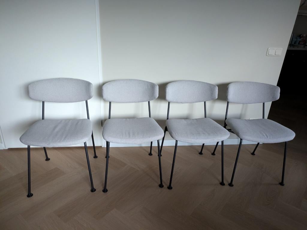 4 eetkamerstoelen van By Boo, Ophalen, Zwart, Zo goed als nieuw, Modern