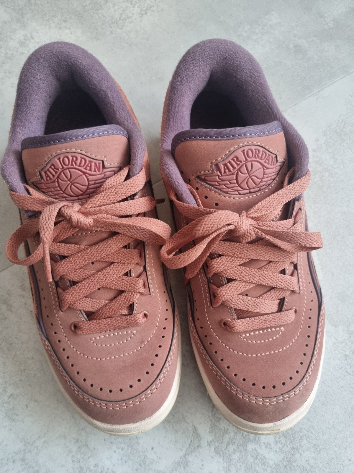 Nike Air Jordan 2 Low SP 'Responsibility' - Maat 35.5, Ophalen of Verzenden, Gedragen, Roze