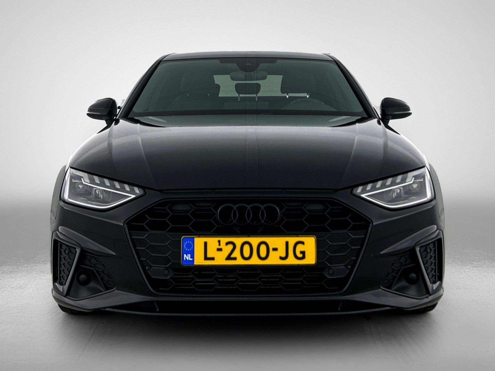 Audi A4 Limousine 40 TFSI S edition Competition 204 PK | S-l, Auto's, Audi, 12 maanden, Gebruikt, 4 cilinders, Zwart