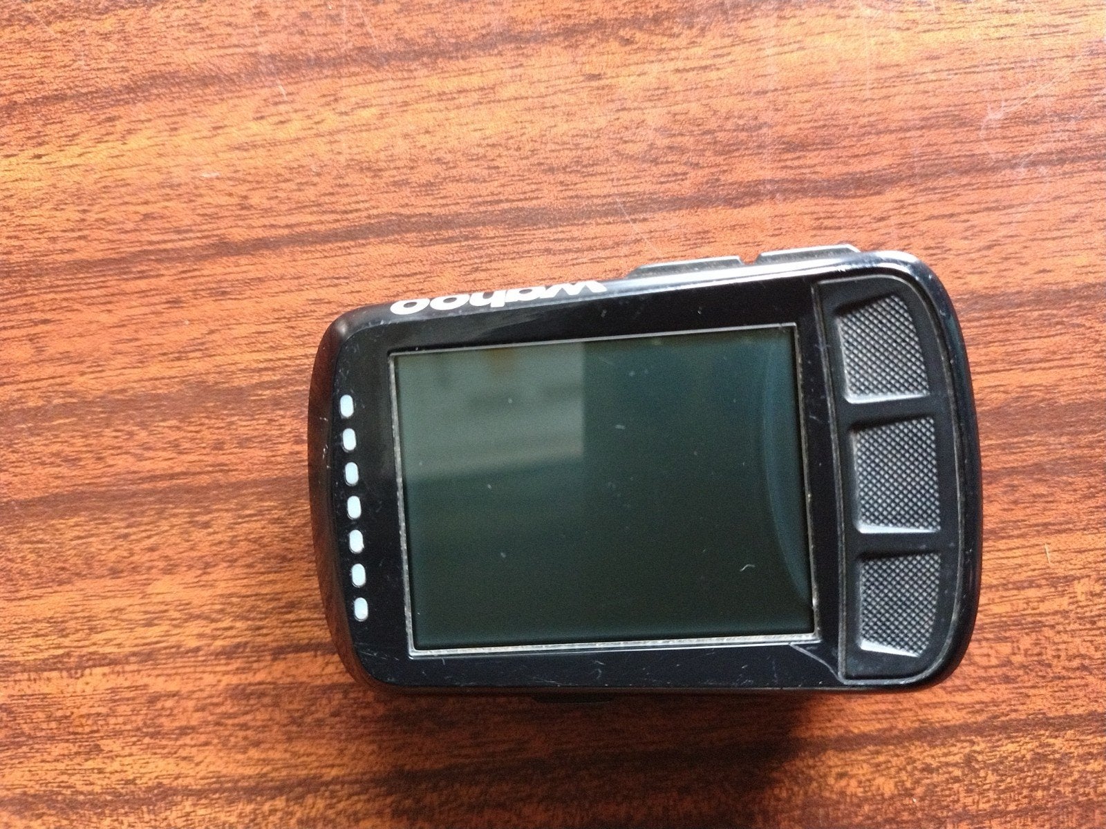 Wahoo Elemnt Bolt V1 fietscomputer met lichte glasschade, Fietsen en Brommers, Fietsaccessoires | Fietscomputers, Ophalen of Verzenden