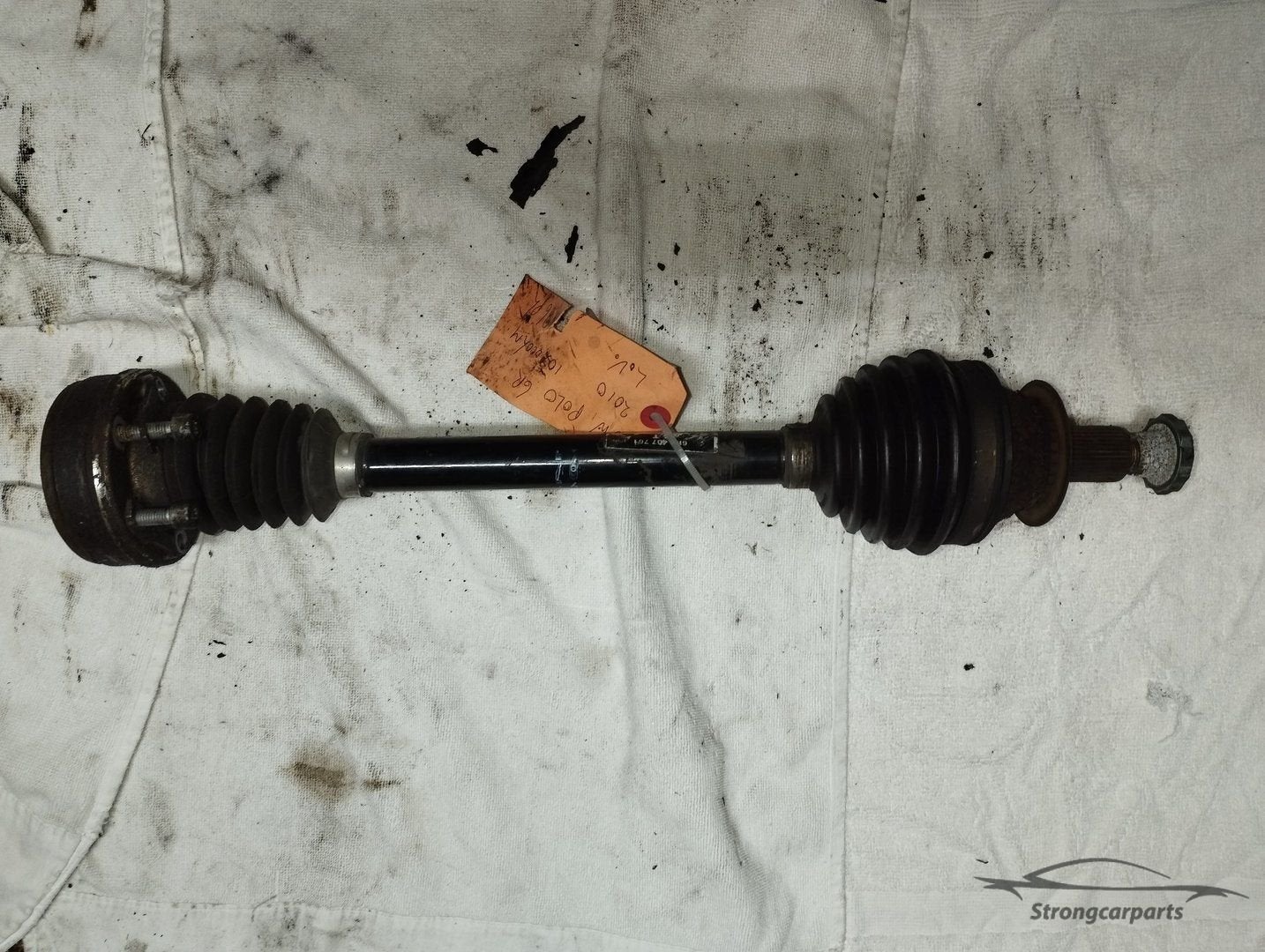 aandrijfas polo 6R links 6R0407761, Auto-onderdelen, Gebruikt, -, Volkswagen, -