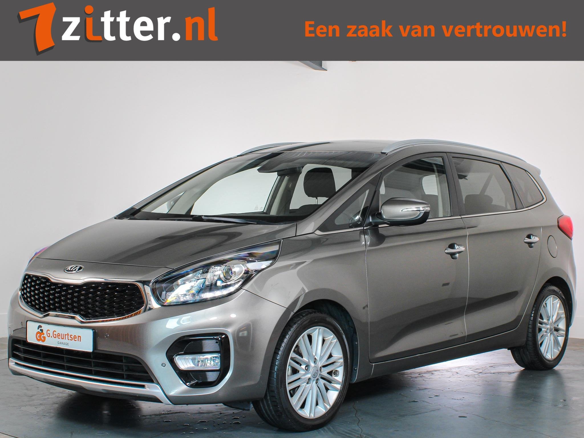 Kia Carens 1.6 GDi DynamicLine 7-Persoons Trekhaak, Camera,, Auto's, Voorwielaandrijving, Gebruikt, 7 stoelen, Bedrijf