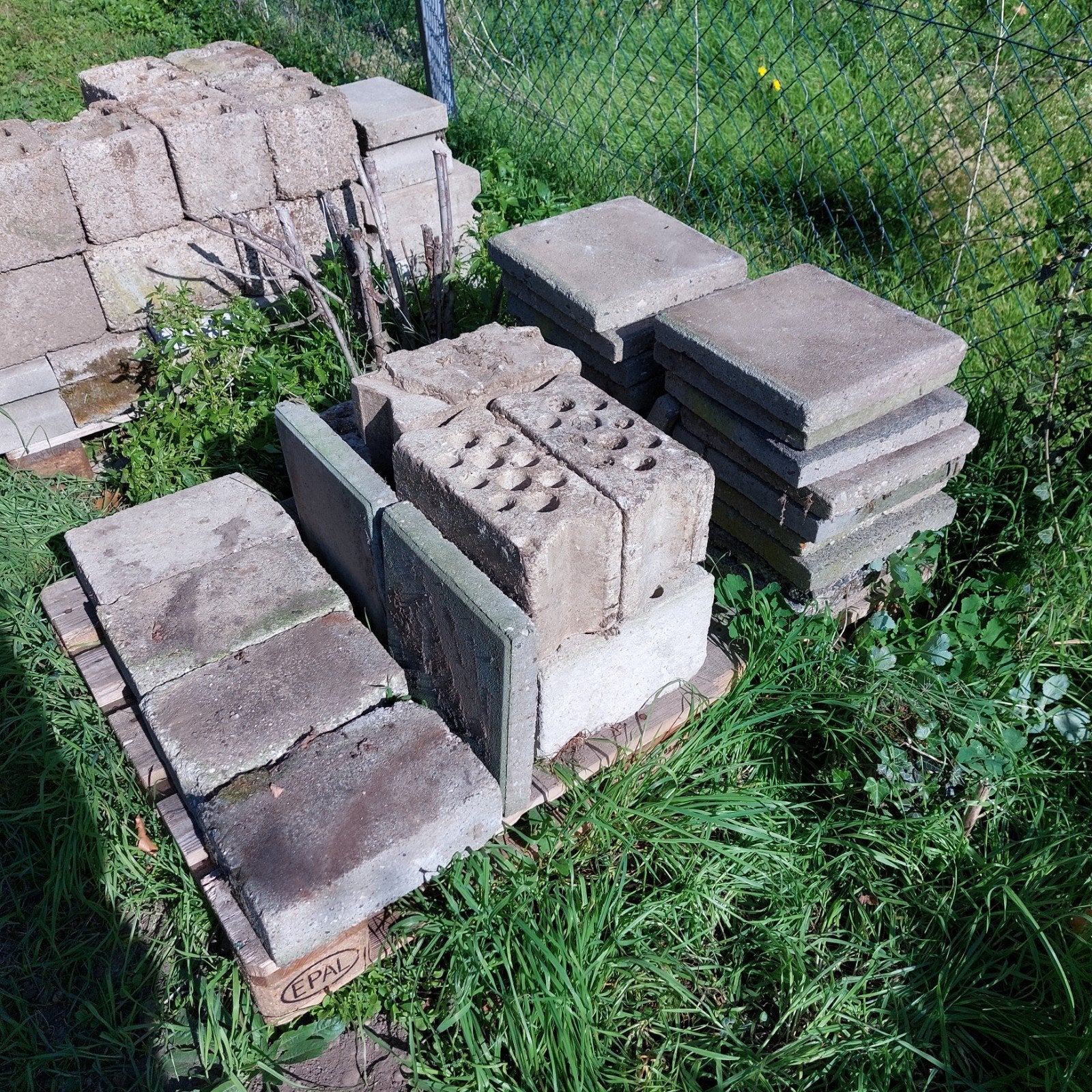 Diverse bouwmaterialen: holle bouwstenen, tegels, bakstenen, Doe-het-zelf en Verbouw, Ophalen, Gebruikt, Overige typen