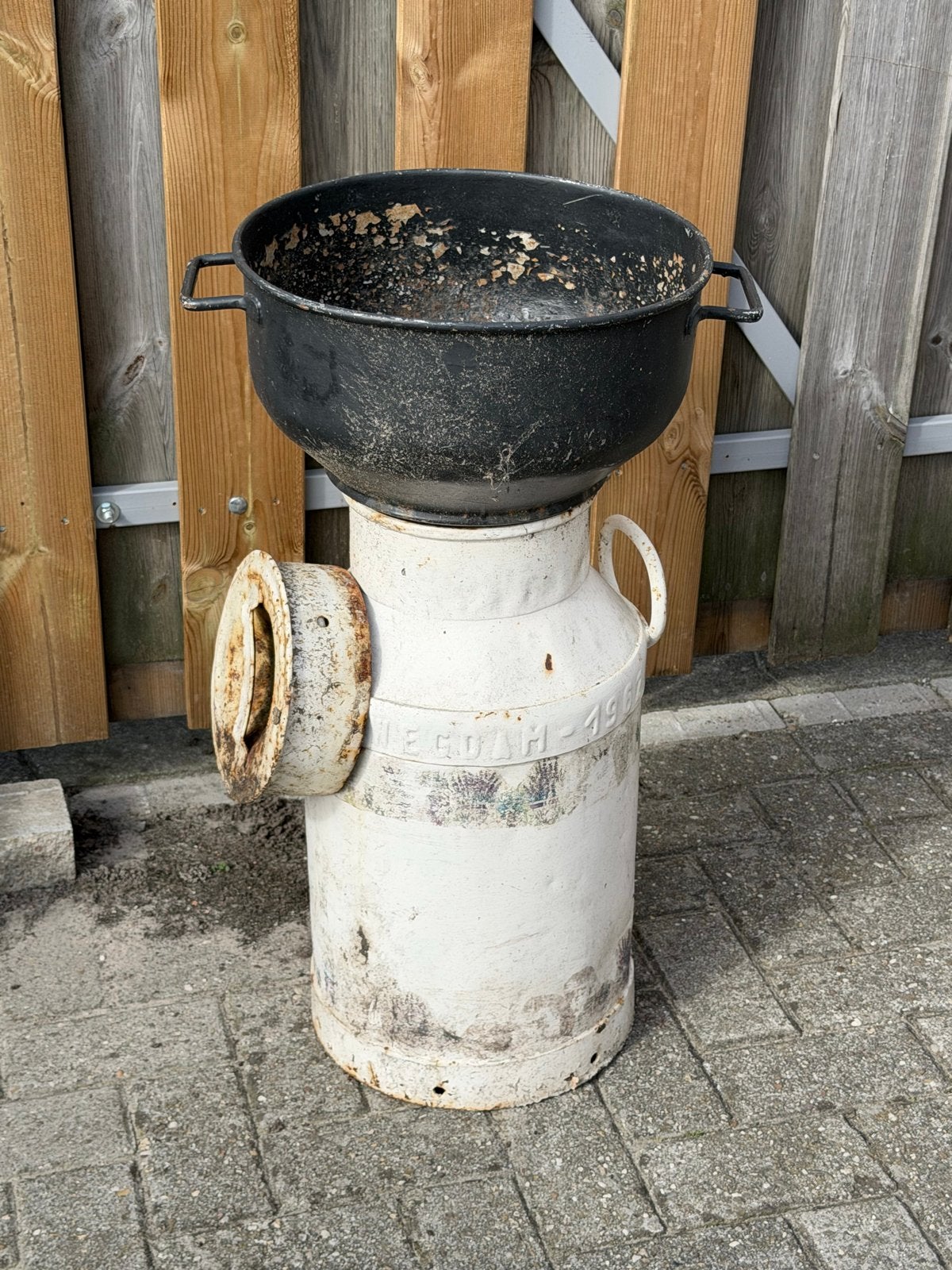 Melkbus, melkzeef, carbidbus, Ophalen, Gebruikt, Vuurkorf