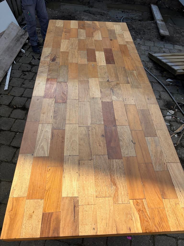 Houten eettafel, boekenkast, tv meubel, 100 tot 150 cm, Ophalen of Verzenden, Vijf personen of meer, Rechthoekig