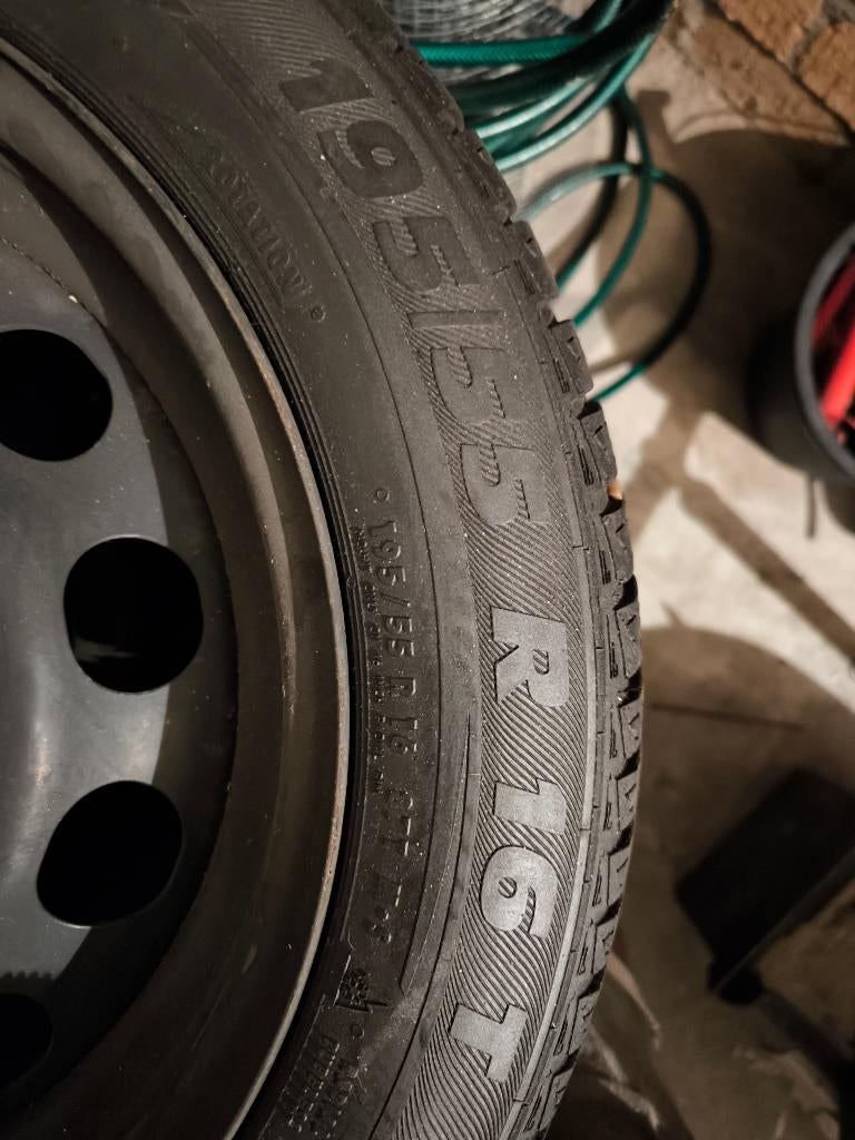 BMW velgen met Semperit Speed Grip winterbanden ., Ophalen, Gebruikt, 16 inch, Banden en Velgen