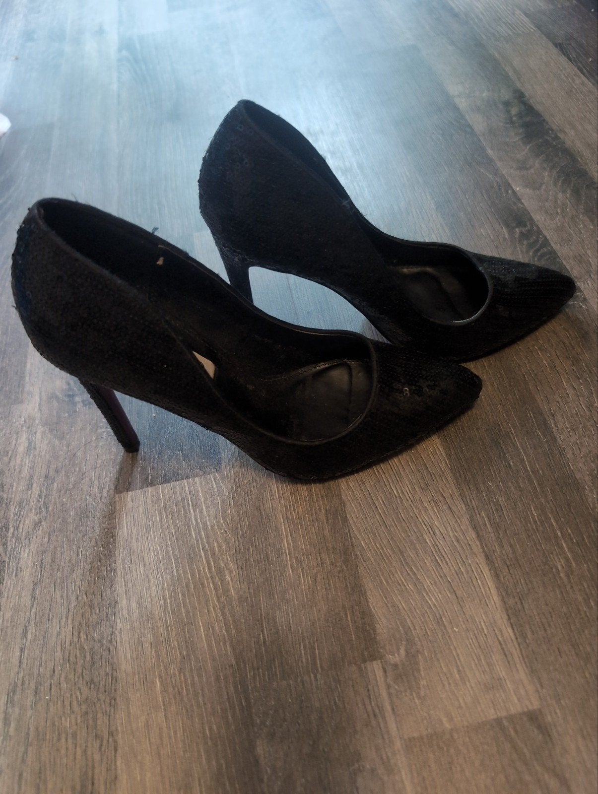 Zwarte pailletten pumps - Even&Odd, Kleding | Dames, Schoenen, Pumps, Zwart, Ophalen of Verzenden, Zo goed als nieuw