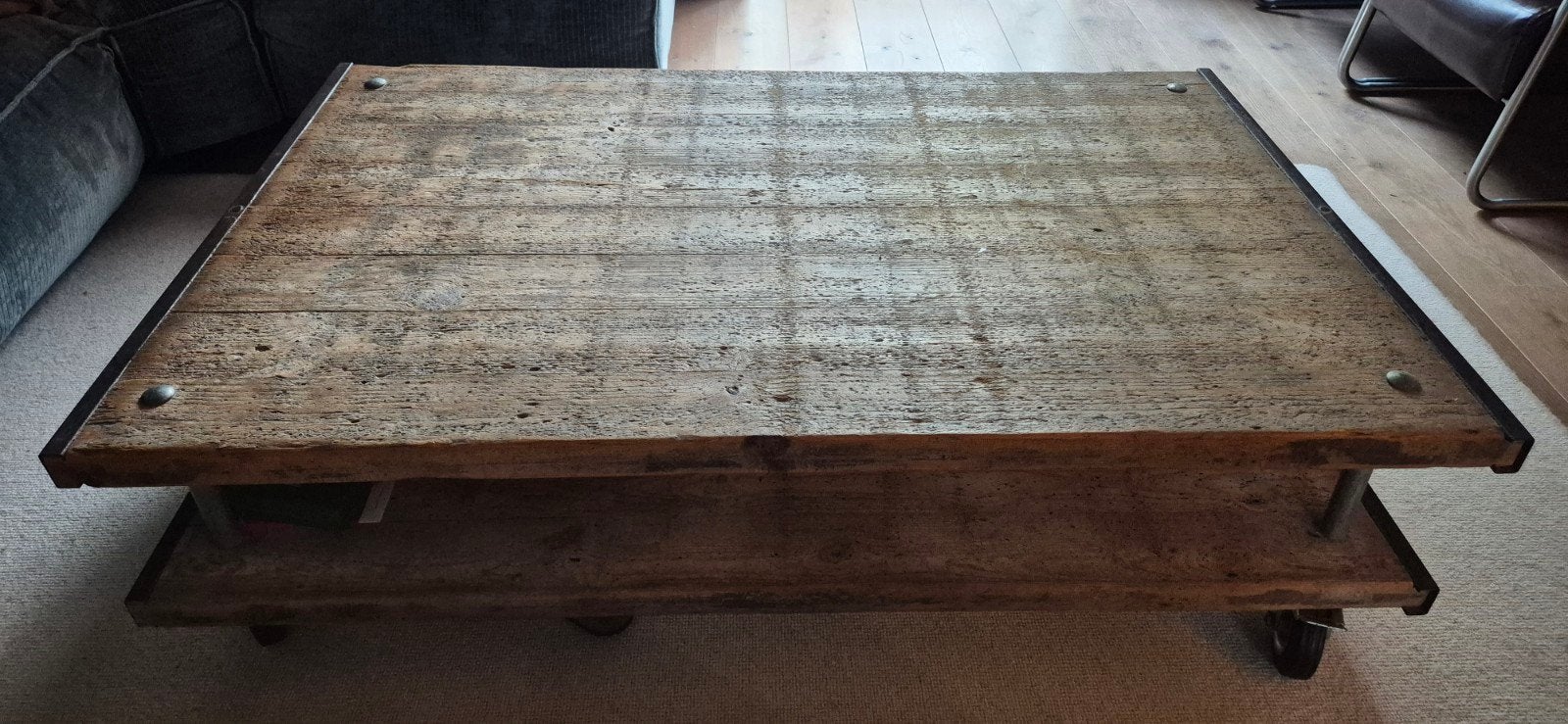 Robuuste Salontafel op Wielen - Industrieel Design, Gebruikt, 100 tot 150 cm, 50 tot 100 cm, Industrieel, Robuust