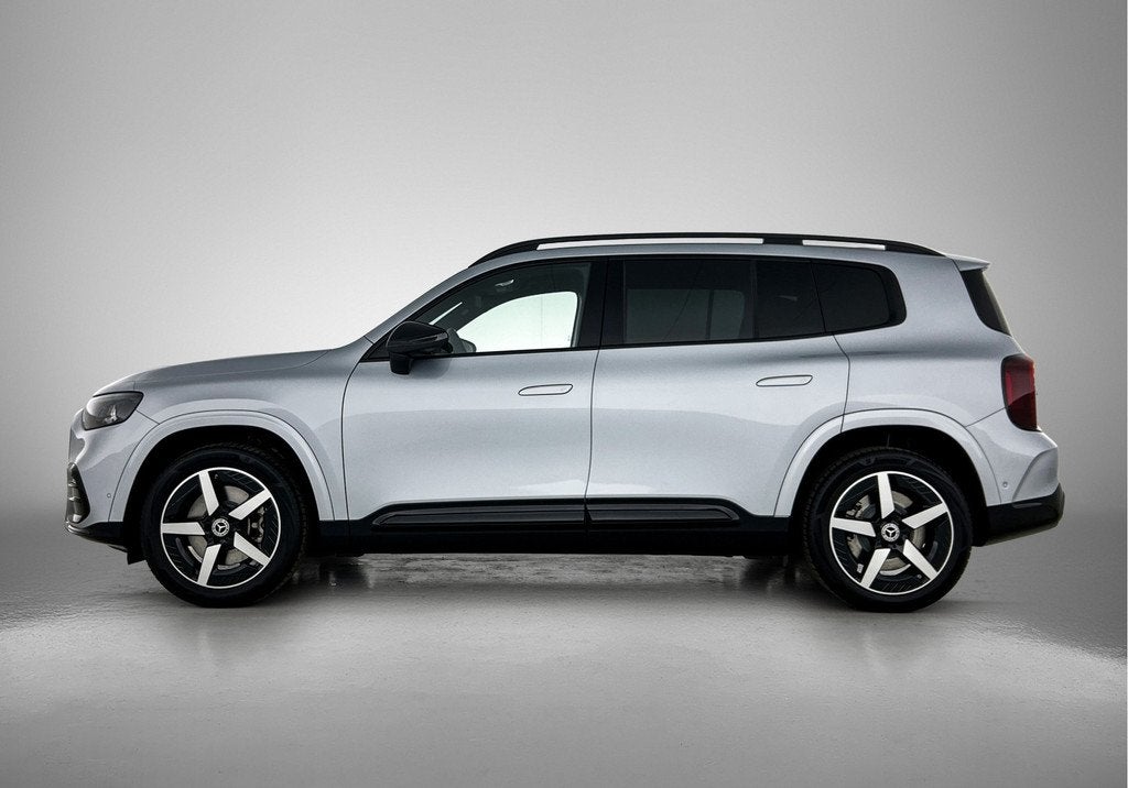 Mercedes-Benz GLB 250+ Business Solution AMG 7p. 85.5 kWh |, Auto's, Mercedes-Benz, Automaat, Achterwielaandrijving, Zwart, 7 stoelen